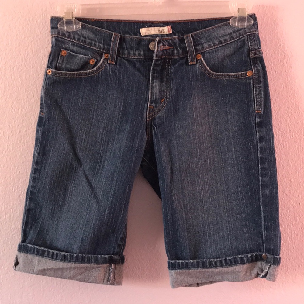 Blue 515 Levi’s jean shorts